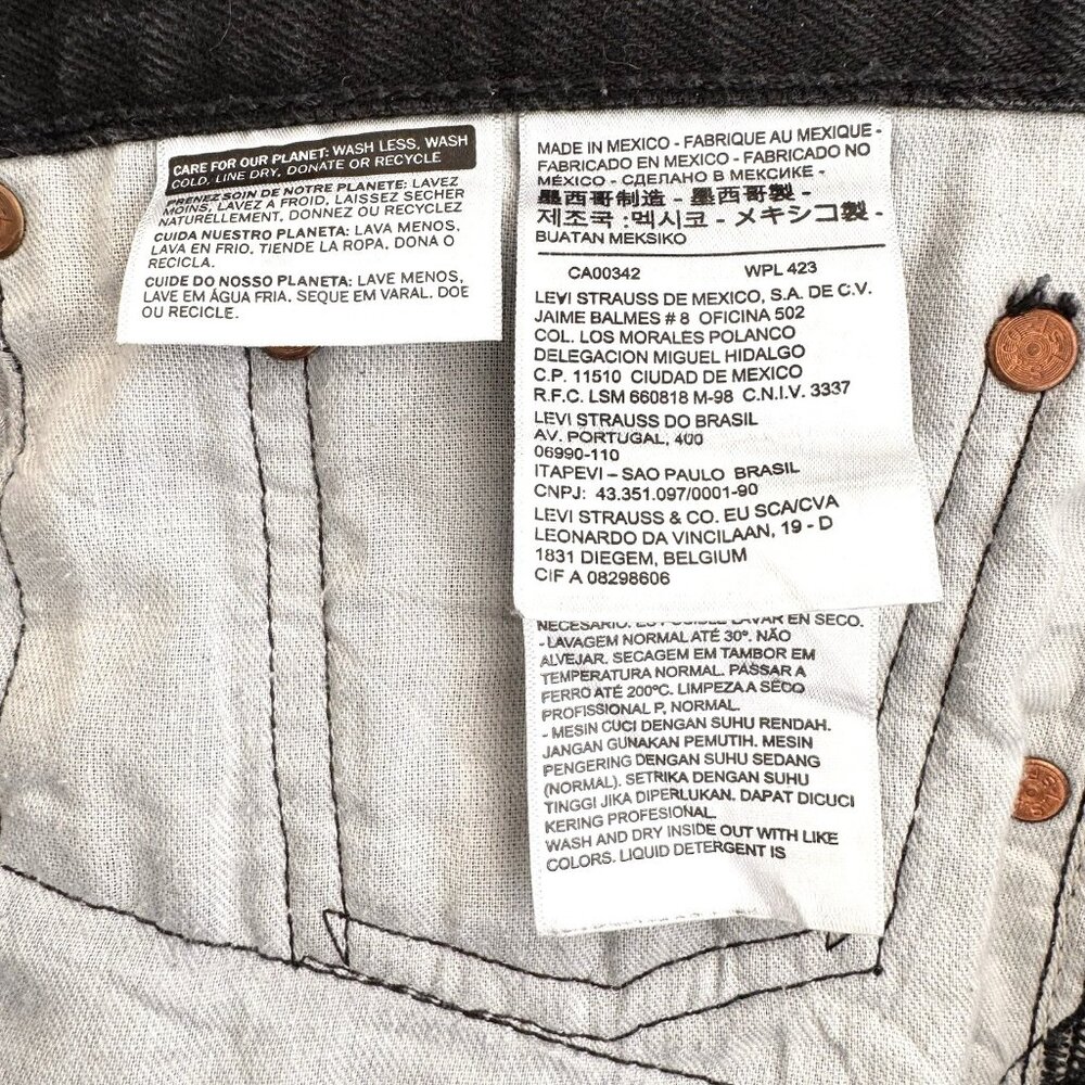 Levis 501XX Mens Jeans 46 Button Fly Black Denim Straight Leg Classic Fit Hemmed - Picture 8 of 10